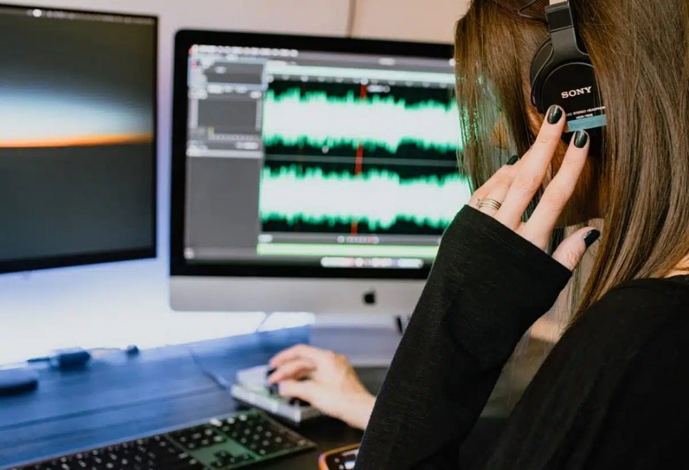 Tips on Finding the Right Music for Video Marketing